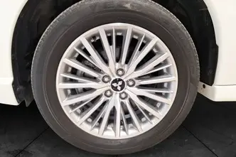 Mitsubishi Outlander, 2.4, 99 kW, plug-in hybrid, automatic, four-wheel drive