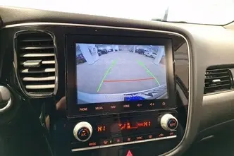 Mitsubishi Outlander, 2.4, 99 kW, plug-in hybrid, automatic, four-wheel drive