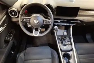 Alfa Romeo Tonale, 1.5, 96 kW, petrol, automatic, front-wheel drive