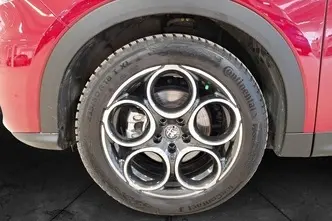 Alfa Romeo Tonale, 1.5, 96 kW, hybrid, automatic, front-wheel drive