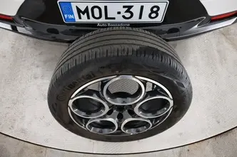 Alfa Romeo Tonale, 1.5, 118 kW, hybrid, automatic, front-wheel drive