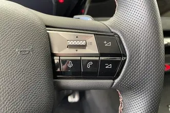 DS 4, 1.6, 165 kW, pistikhübriid, automaat, esivedu