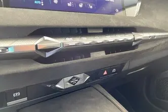 DS 4, 1.6, 165 kW, pistikhübriid, automaat, esivedu