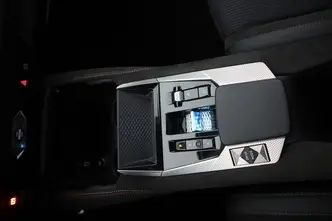 DS 4, 1.6, 165 kW, pistikhübriid, automaat, esivedu
