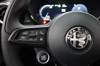 Alfa Romeo Tonale, 1.5, 96 kW, hybrid, automatic, front-wheel drive