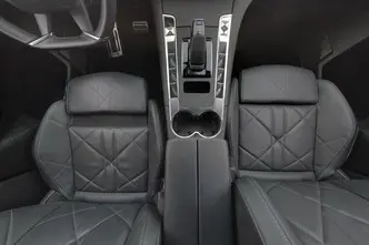 DS 7 Crossback, 1.6, 221 kW, подключаемый гибрид, автомат, полный привод