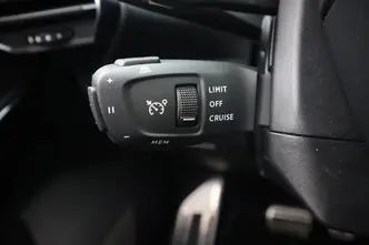 DS 7 Crossback, 1.6, 221 kW, подключаемый гибрид, автомат, полный привод