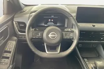 Nissan Qashqai, 1.3, 116 kW, hybrid, automatic, four-wheel drive