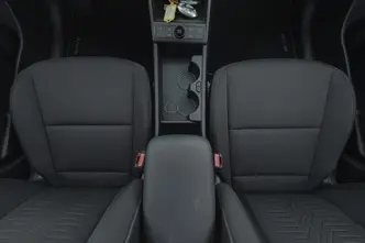 Hyundai Kona, 115 kW, электричество, автомат, передний привод