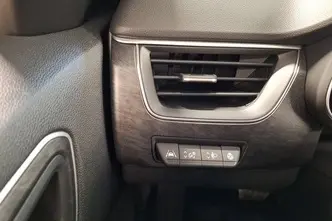 Renault Arkana, 1.6, 105 kW, гибрид, автомат, передний привод