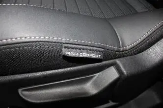 Peugeot E-3008, 155 kW, elekter, automaat, esivedu