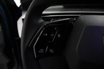 Peugeot E-3008, 155 kW, elekter, automaat, esivedu