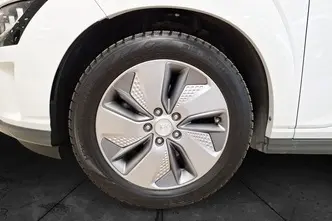 Hyundai Kona, elekter, automaat, esivedu