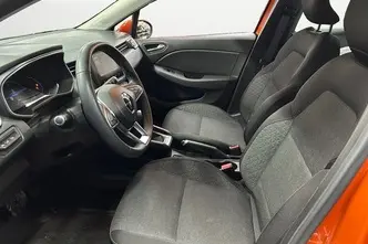 Renault Clio, 1.6, 67 kW, hybrid, automatic, front-wheel drive