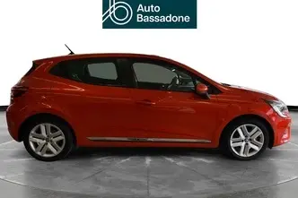 Renault Clio, 1.6, 67 kW, hybrid, automatic, front-wheel drive