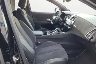 DS 7 Crossback, 1.6, 221 kW, подключаемый гибрид, автомат, полный привод