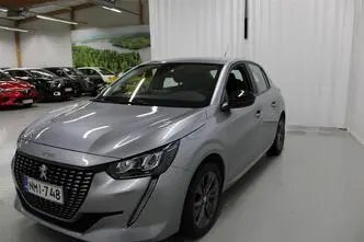 Peugeot 208, 1.2, 74 kW, petrol, automatic, front-wheel drive