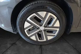 Hyundai Kona, 100 kW, elekter, automaat, esivedu