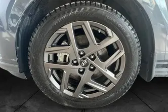 Hyundai Kona, 100 kW, elekter, automaat, esivedu