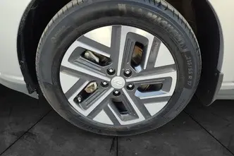 Hyundai Kona, 100 kW, elekter, automaat, esivedu