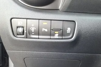 Hyundai Kona, 100 kW, elekter, automaat, esivedu