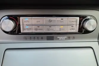 Hyundai Kona, 100 kW, elekter, automaat, esivedu