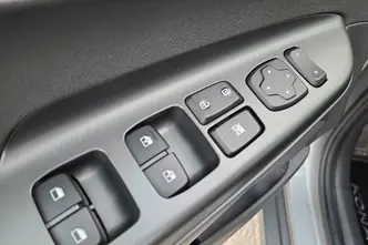 Hyundai Kona, 100 kW, elekter, automaat, esivedu