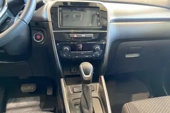 Suzuki Vitara, бензин, автомат, полный привод