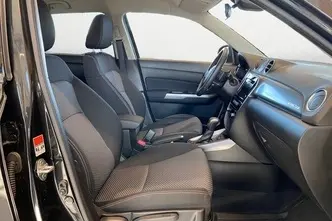 Suzuki Vitara, бензин, автомат, полный привод