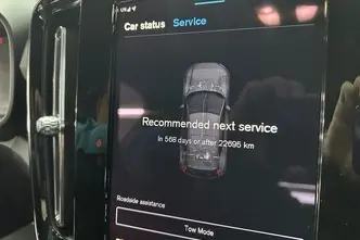 Volvo XC40, 170 kW, elekter, automaat, esivedu