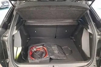 Peugeot e-2008, elekter, automaat, esivedu