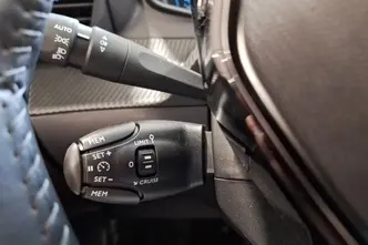 Peugeot e-2008, elekter, automaat, esivedu