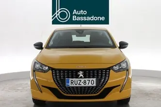 Peugeot 208, 1.2, 74 kW, petrol, automatic, front-wheel drive