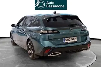 Peugeot 308, 1.2, 96 kW, бензин, автомат, передний привод