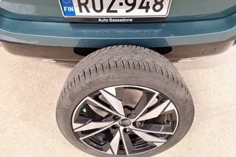 Peugeot 308, 1.2, 96 kW, бензин, автомат, передний привод