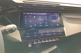 Peugeot 308, 1.2, 96 kW, бензин, автомат, передний привод