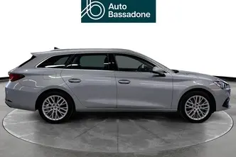 SEAT Leon, 1.5, 110 kW, гибрид, автомат, передний привод
