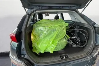 Hyundai Kona, 100 kW, elekter, automaat, esivedu