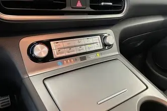 Hyundai Kona, 100 kW, elekter, automaat, esivedu