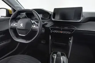 Peugeot 208, 1.2, 74 kW, bensiin, automaat, esivedu