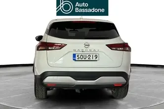 Nissan Qashqai, 1.3, 116 kW, hybrid, automatic, front-wheel drive