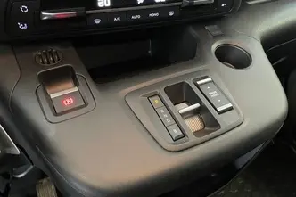 Opel Combo-e, электричество, автомат, передний привод