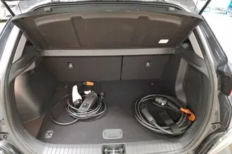 Hyundai Kona, 100 kW, elekter, automaat, esivedu