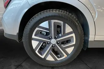 Hyundai Kona, 100 kW, elekter, automaat, esivedu
