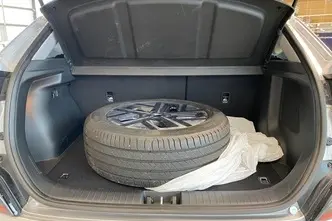 Hyundai Kona, 100 kW, elekter, automaat, esivedu