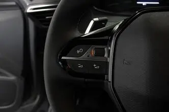 Peugeot 2008, 1.2, 100 kW, hübriid, automaat, esivedu