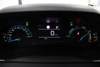 Peugeot 2008, 1.2, 100 kW, hübriid, automaat, esivedu