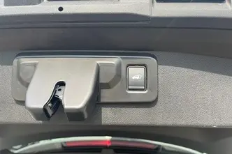 Renault Symbioz, 1.6, 105 kW, гибрид, автомат, передний привод