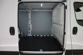 Peugeot Boxer, 2.2, 103 kW, diesel, manual, front-wheel drive