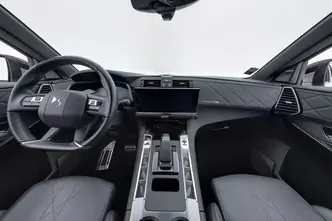 DS 7 Crossback, 1.6, 221 kW, подключаемый гибрид, автомат, полный привод